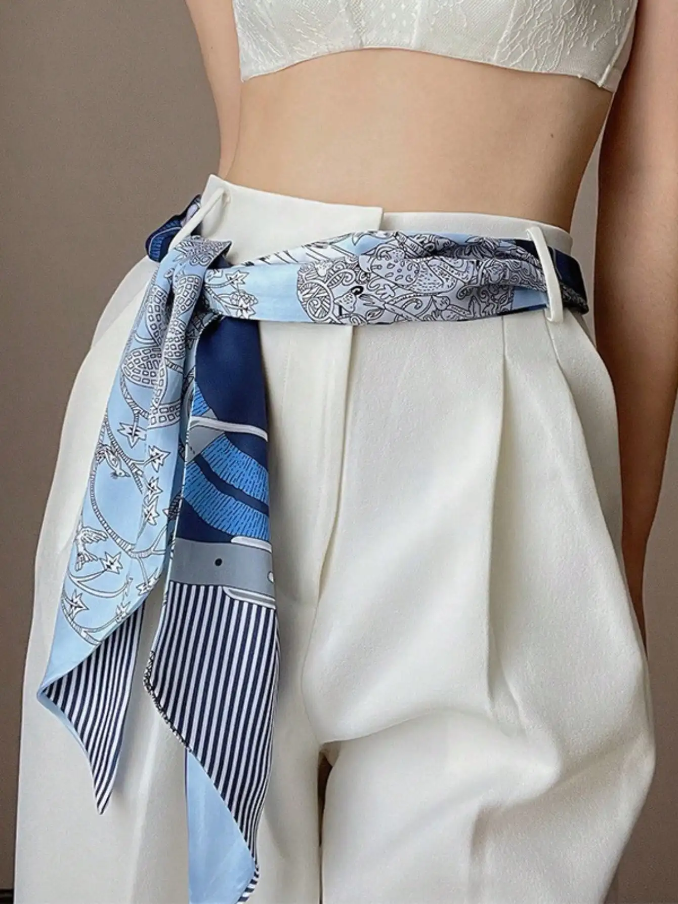 ผู้หญิงฤดูใบไม้ผลิ/ฤดูร้อน Cas - Silk Scarf Square บทวิจารณ์และราคา