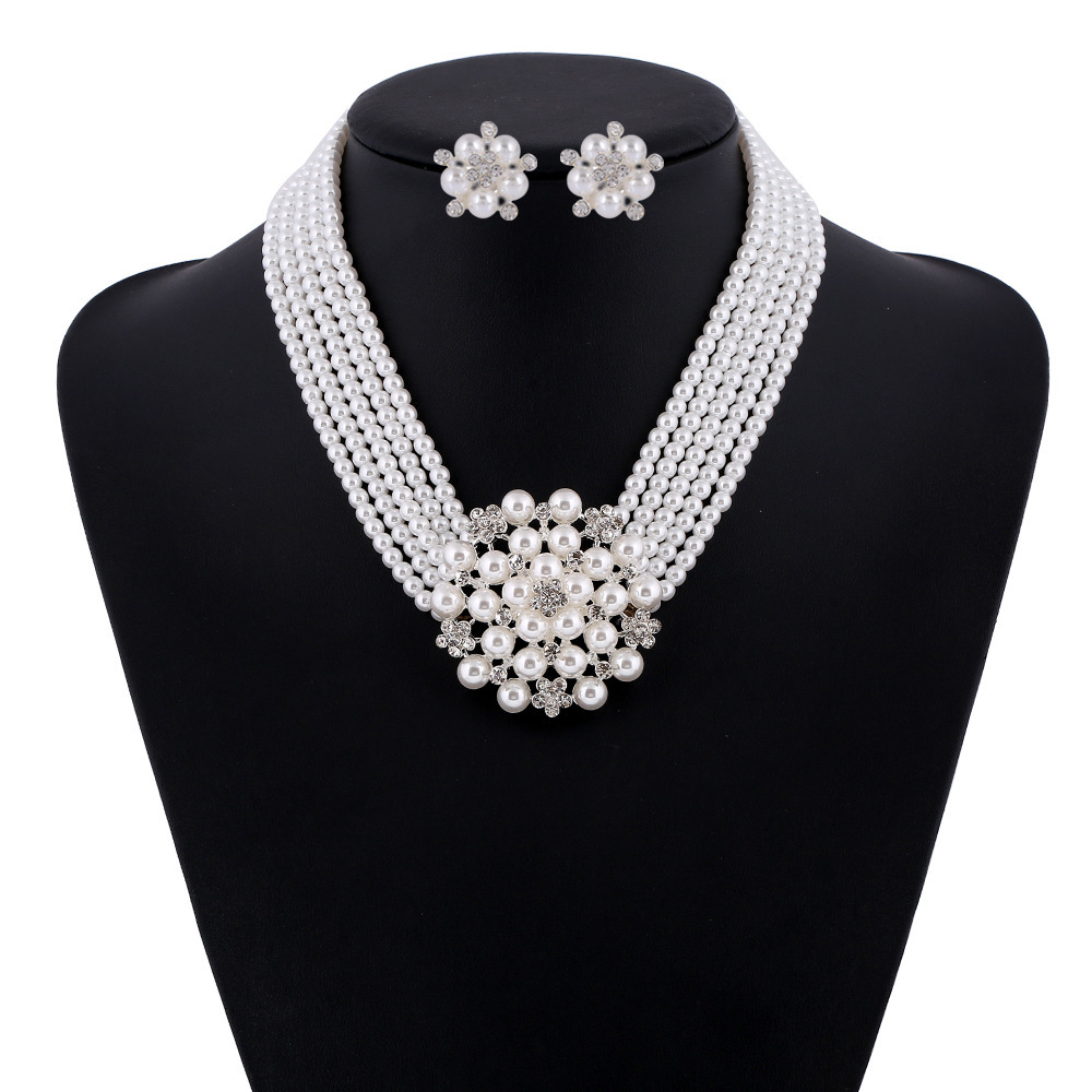 Audrey Hepburn ชุดเครื่องประดั - Women'S Accessories In The 1950S บทวิจารณ์และราคา